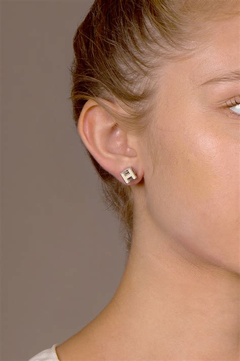 stud hermes earrings